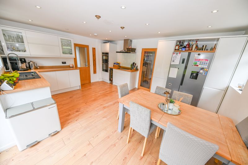 Green Lane Clanfield